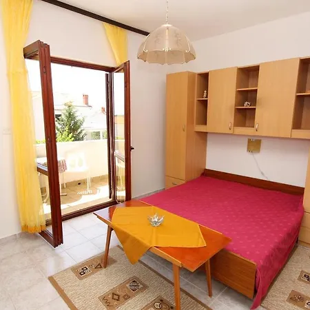 Barbat 4862a Apartament *